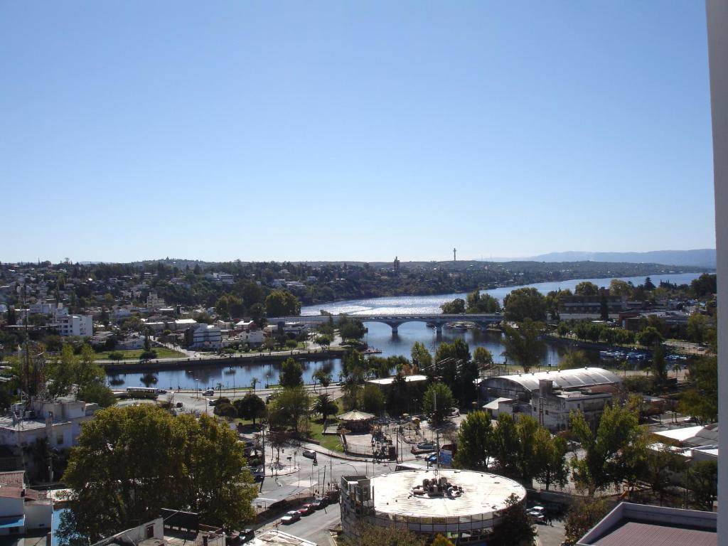 Amerian Carlos Paz & Suites Villa Carlos Paz Eksteriør bilde