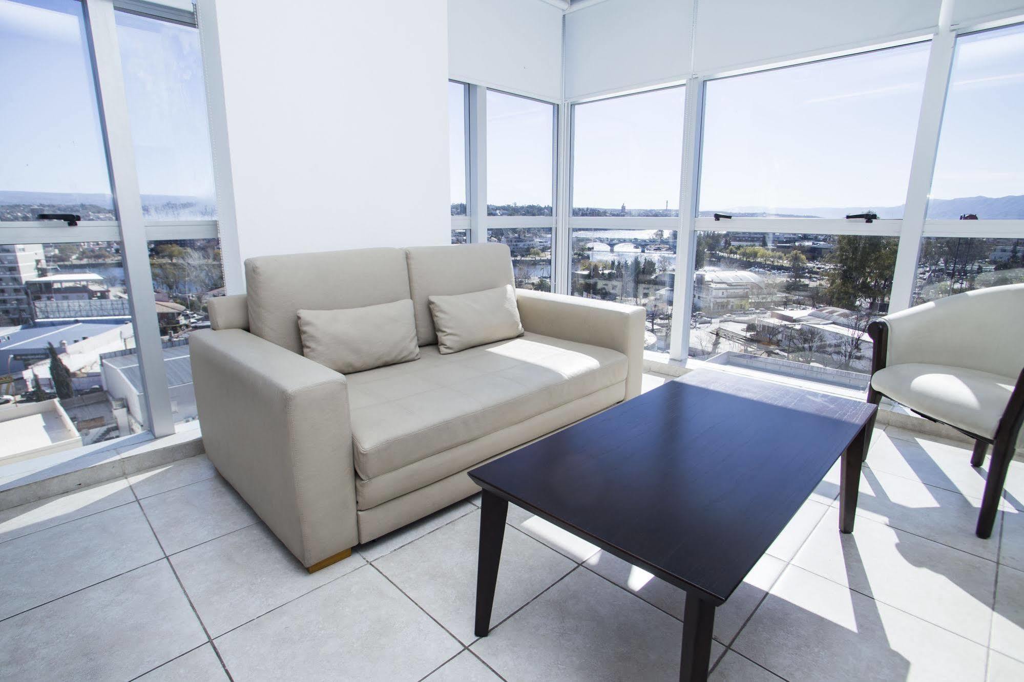Amerian Carlos Paz & Suites Villa Carlos Paz Eksteriør bilde